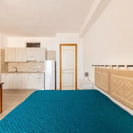 With Sea View, Terrace Apartment Castelsardo